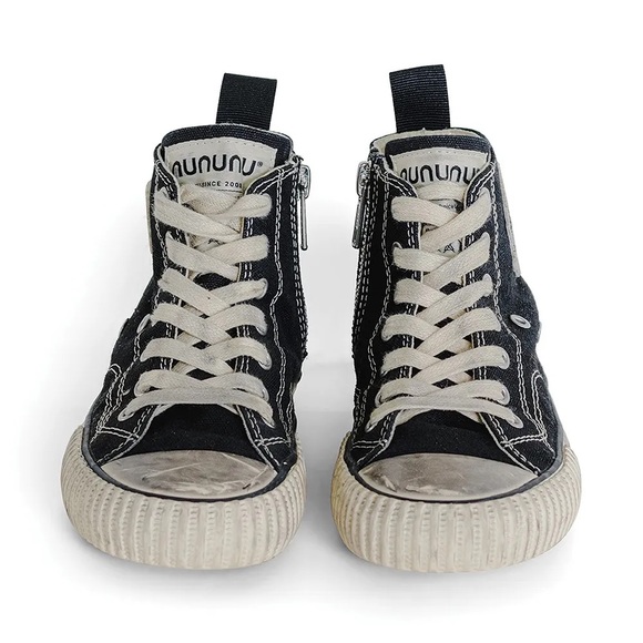 nununu High Tops - Unisex. - Picture 2 of 15
